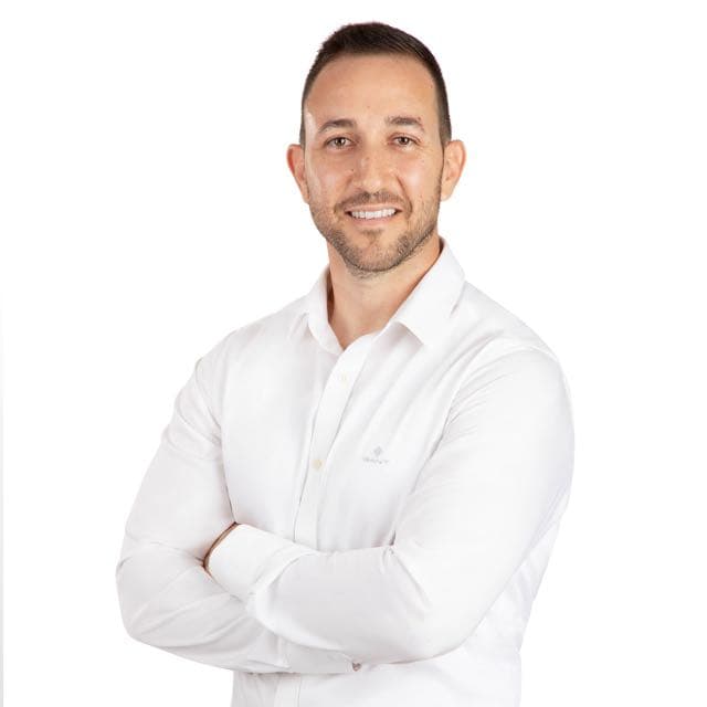 אברהם אלון